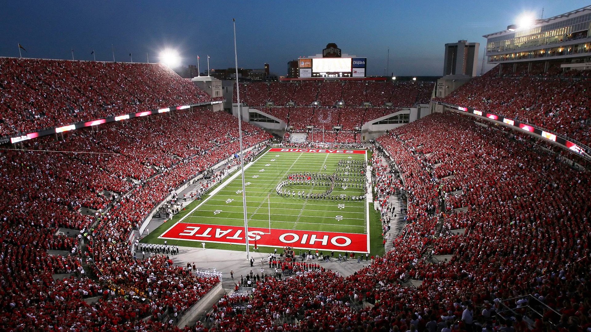 米兰体育报官网-广场舞提升市民幸福感，广场舞丰富群众文化生活